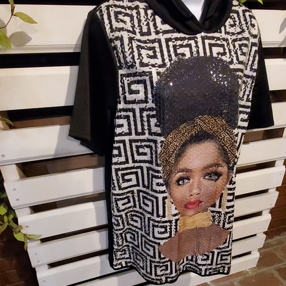 I R hoodie.                     #1089 - Picture 4 of 6